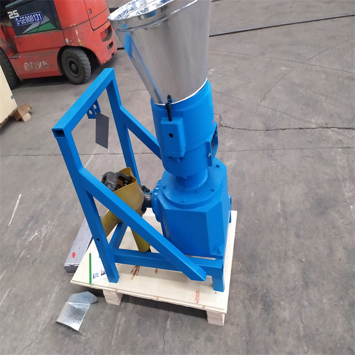 Top Seller 3 rollers 55HP tractor driven PTO pellet mill with 500kg/h capacity OEM pto wood pellet mill with CE