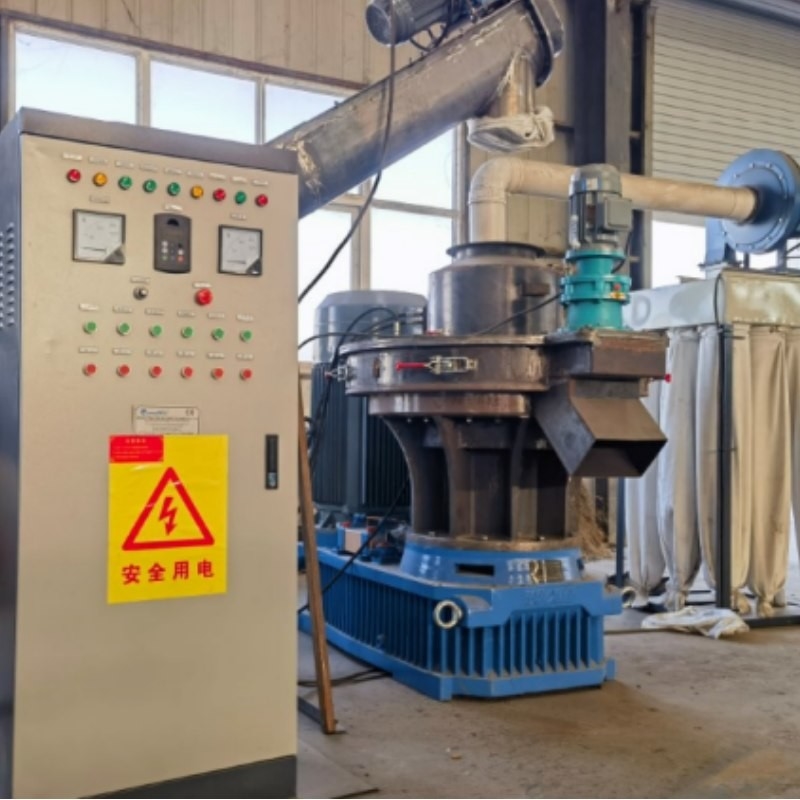 Μηχάνημα τροφοδοσίας πέλλετ 1-4T/H Automatic Wood Pellet Mill Wood Fuel Ring Die Feed Pellet