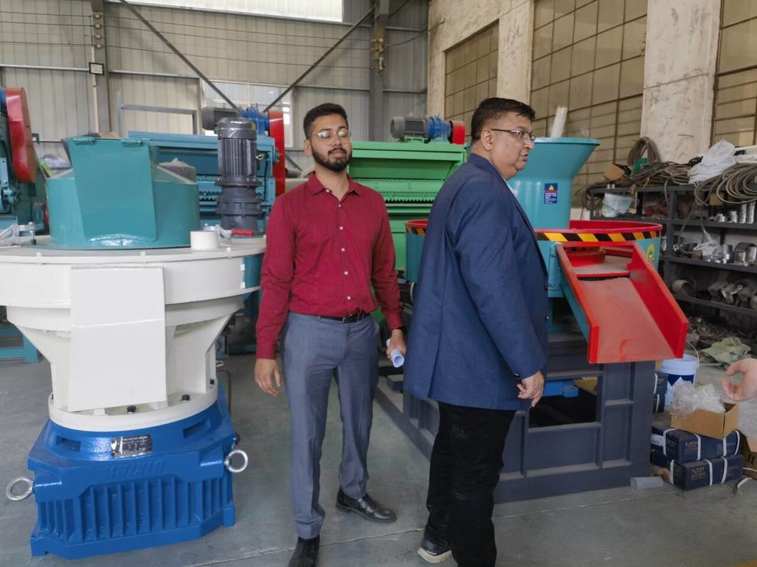 Ψάρια, πουλερικά και υδατοκαλλιέργειες, εργοστασιακή τιμή μηχανή παραγωγής σφαιριδίων ζωοτροφών, ζώα, σκύλος
Όροι πληρωμής και αποστολής